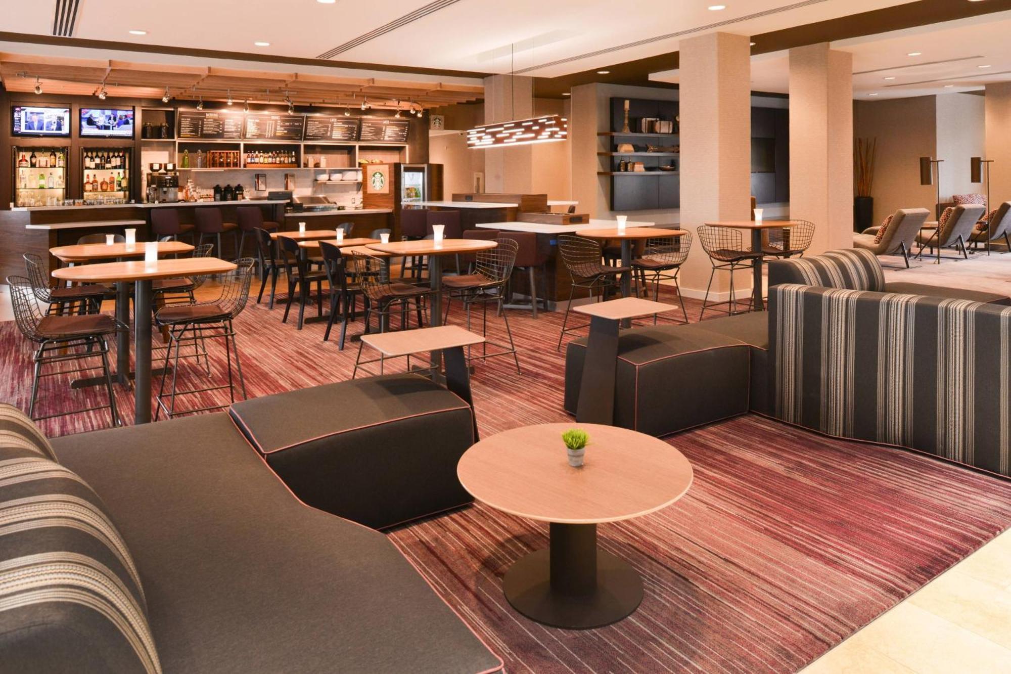 Hotel Courtyard By Marriott Toledo North Exterior foto