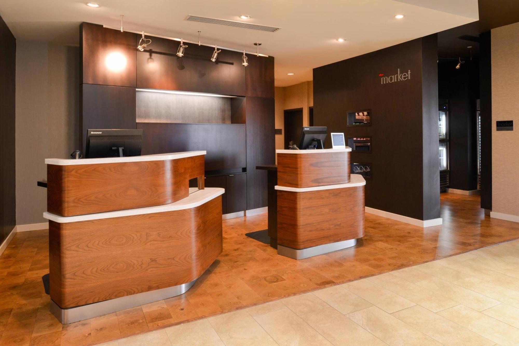 Hotel Courtyard By Marriott Toledo North Exterior foto